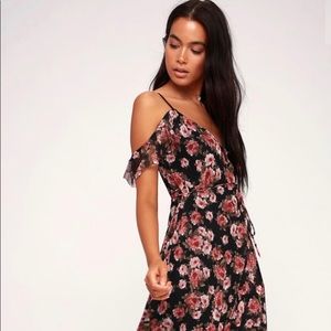 Lulu’s Adalynn black floral print wrap maxi dress